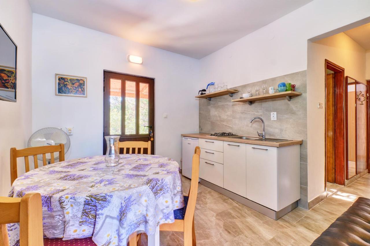 Eco Secluded Apartments Zabodarski Cunski Exterior photo